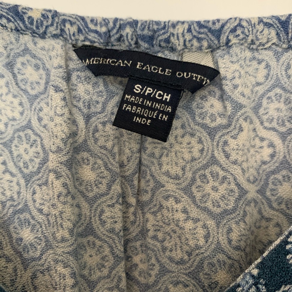 Patterned Tank Top - Picture 3 of 3